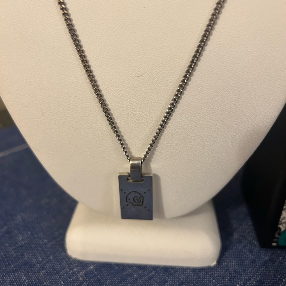 EUC GUCCI Ghost SILVER Necklace - Picture 3 of 9